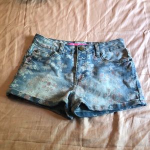 Flower jeans shorts